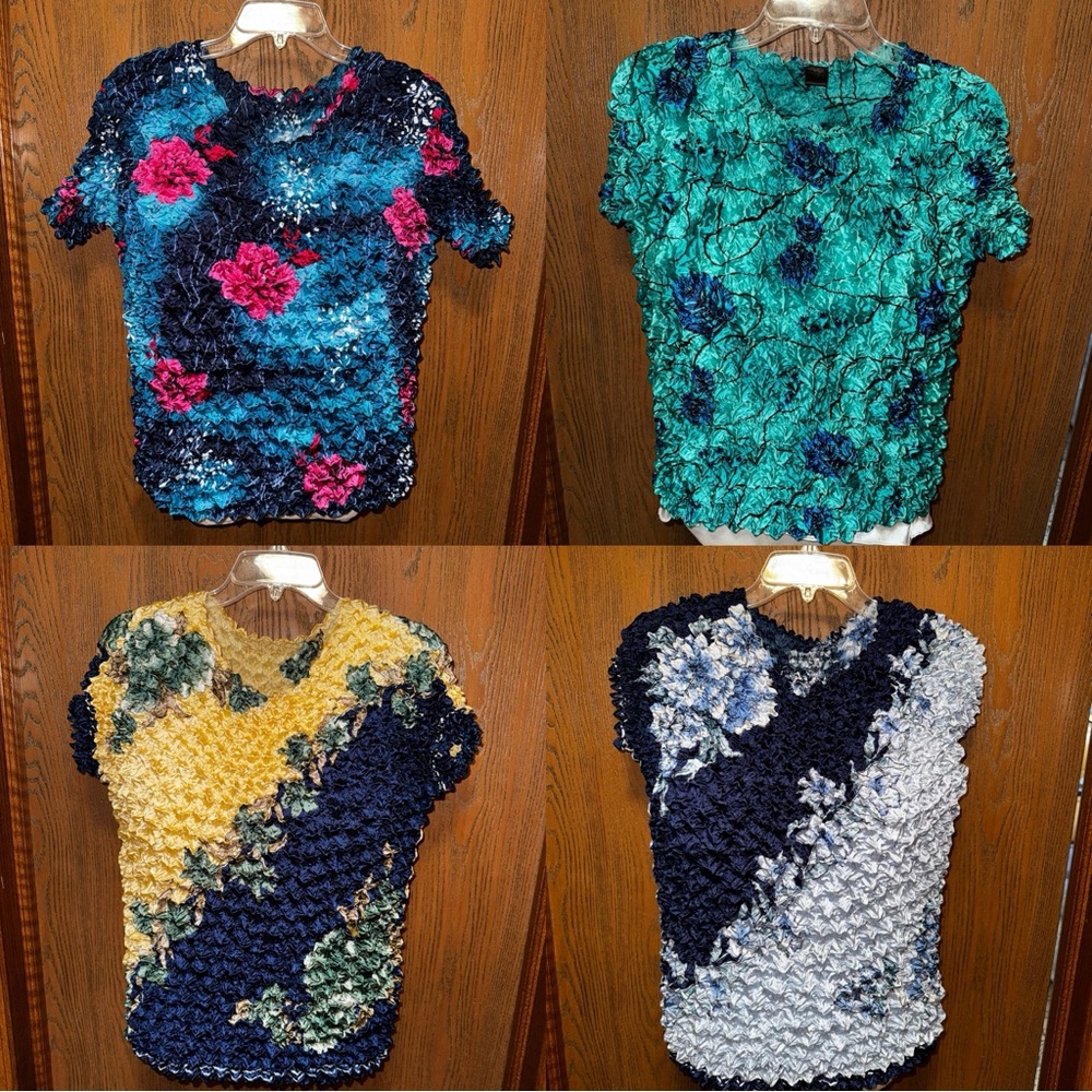 Lot of 4 Women’s Puffy-Popcorn Stretchy short sleeve tops various colors blue